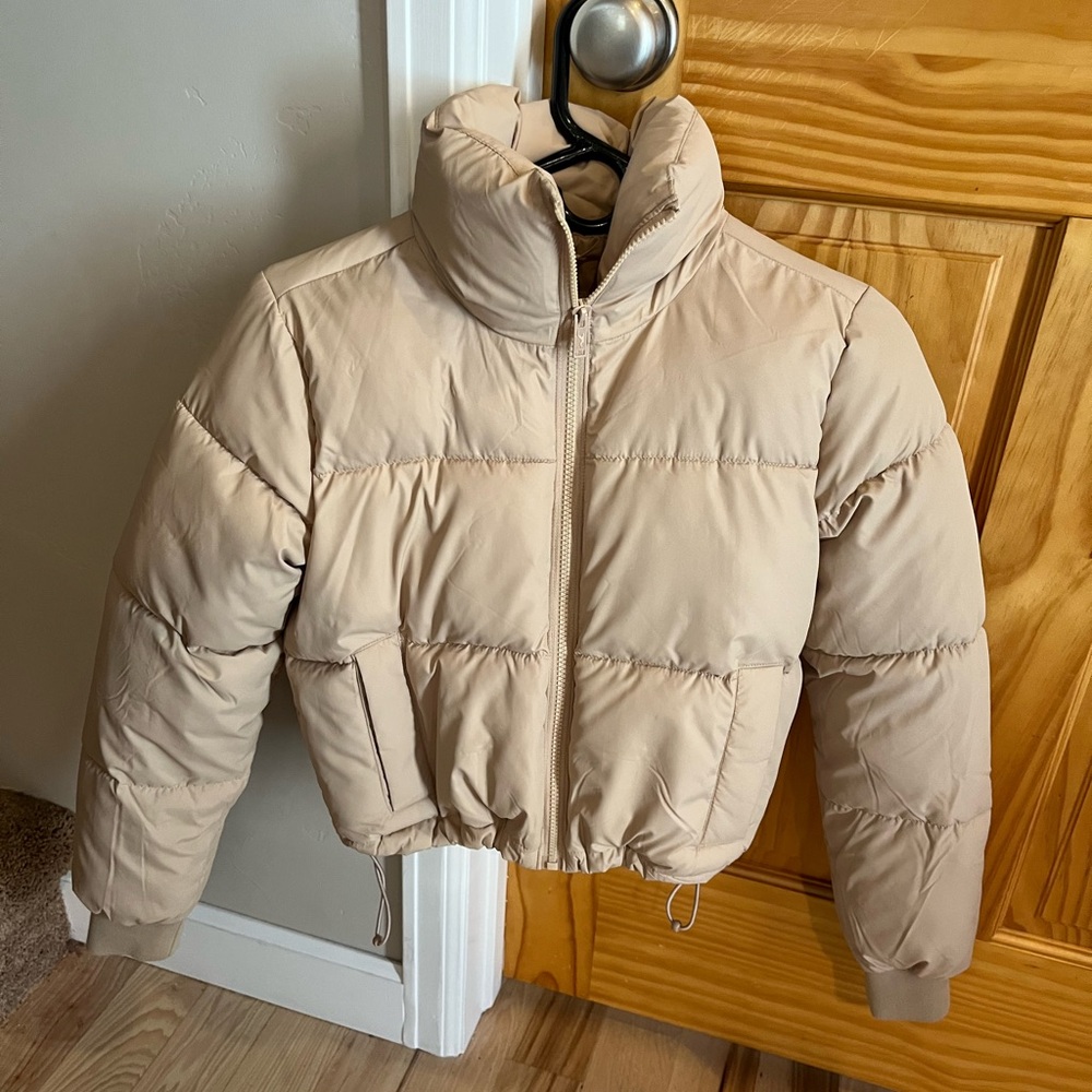 Hollister Ultimate Puffer XXS